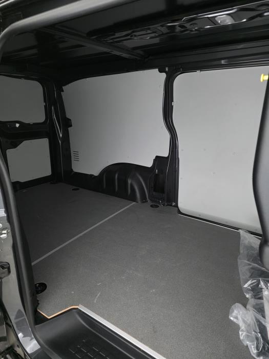 TOYOTA Proace 2025