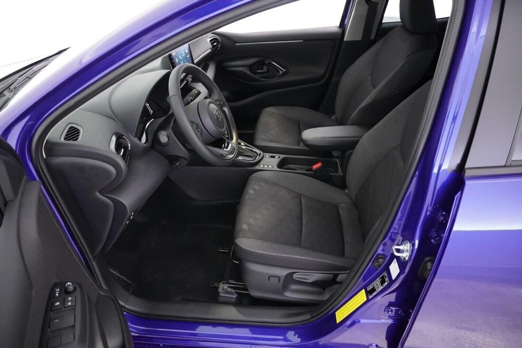 TOYOTA Yaris 2026