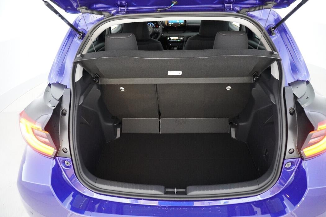 TOYOTA Yaris 2026