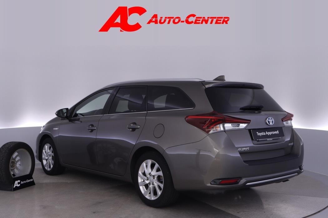 TOYOTA Auris 2018