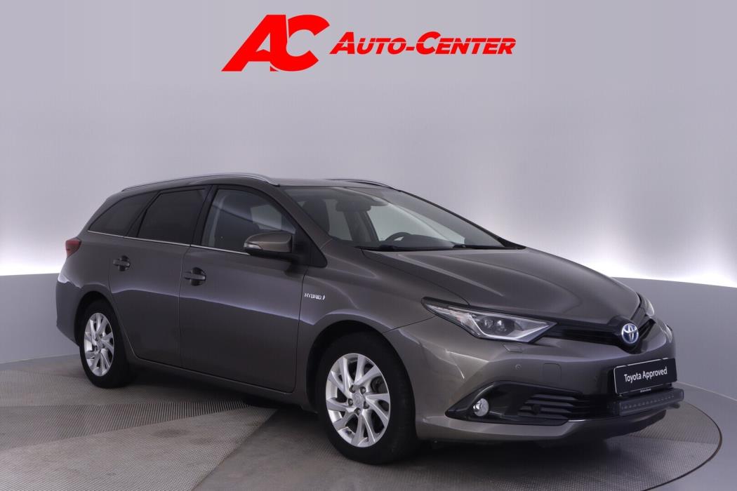 TOYOTA Auris 2018