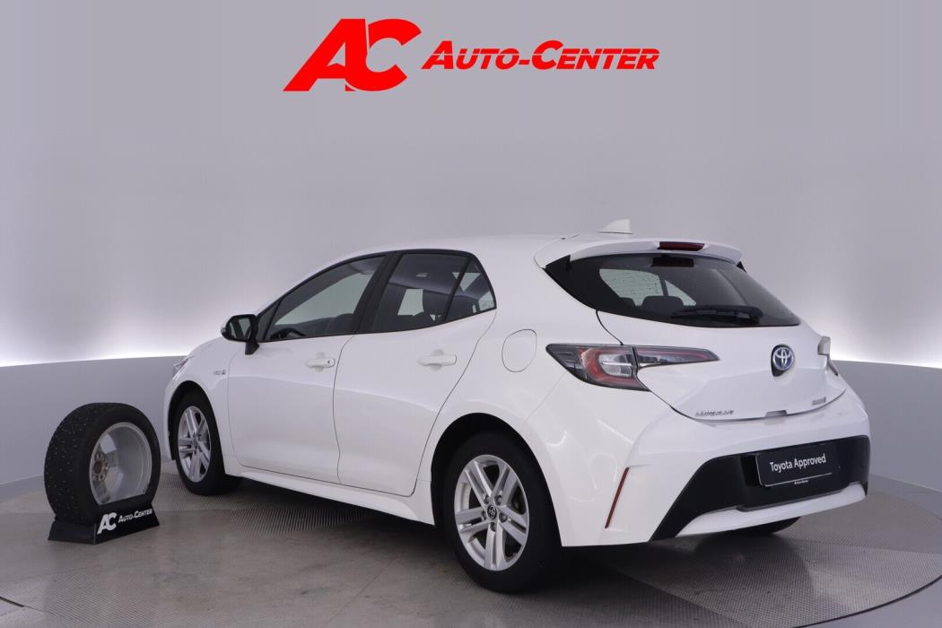 TOYOTA Corolla 2021