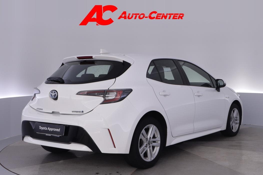 TOYOTA Corolla 2021