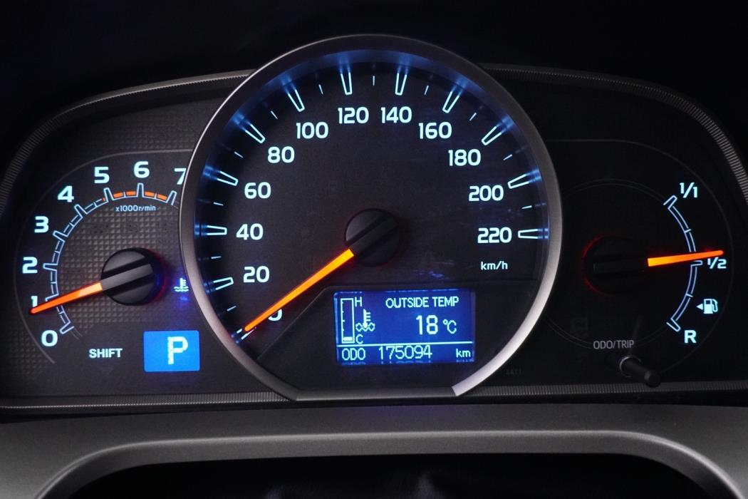 TOYOTA RAV4 2013