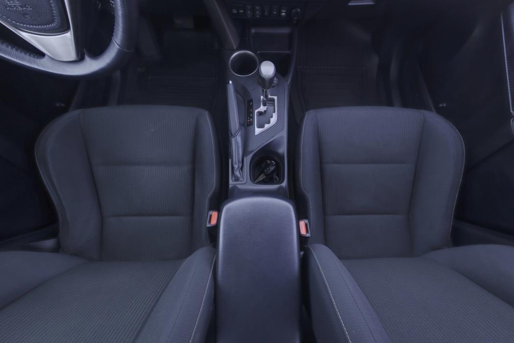 TOYOTA RAV4 2013