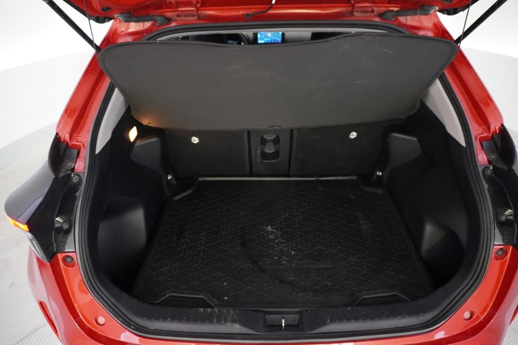 TOYOTA Yaris Cross 2024