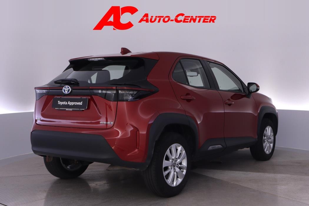TOYOTA Yaris Cross 2024