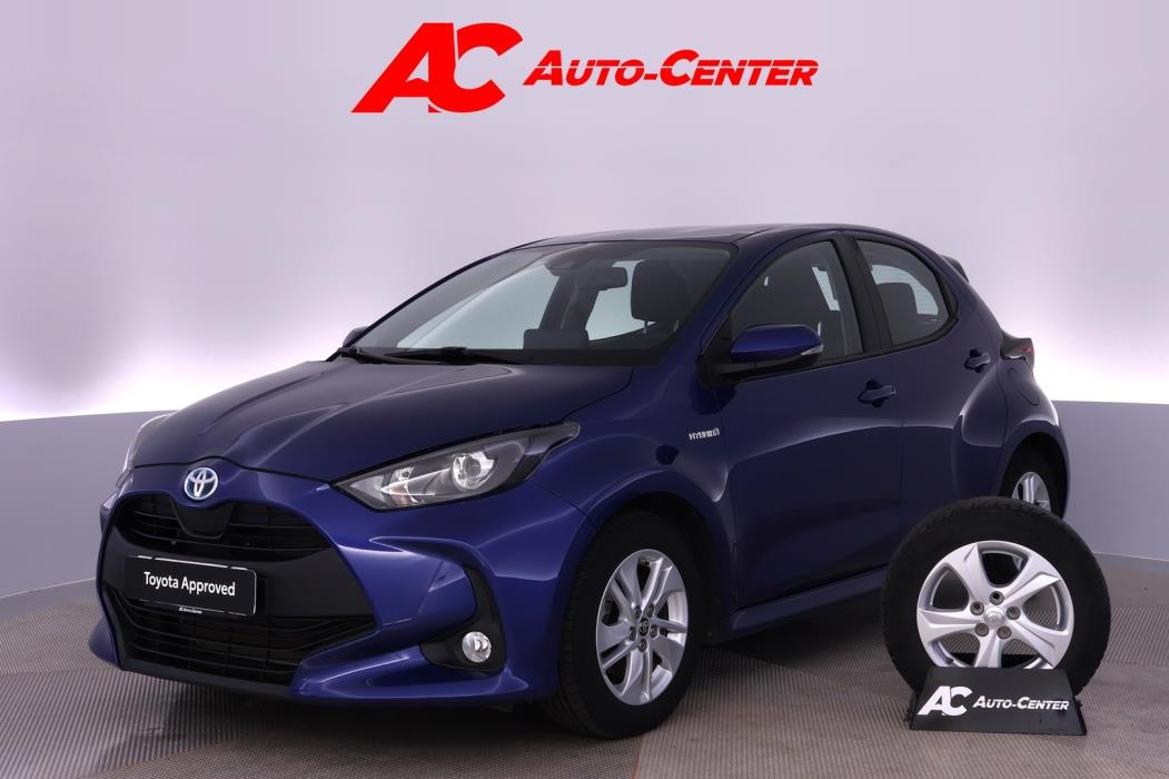 TOYOTA Yaris 2021