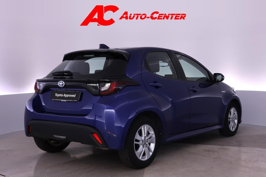 TOYOTA Yaris 2021