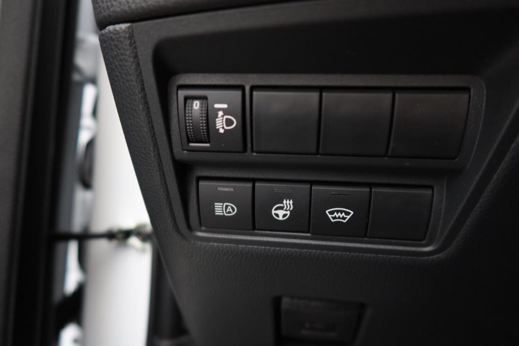 TOYOTA Yaris Cross 2025