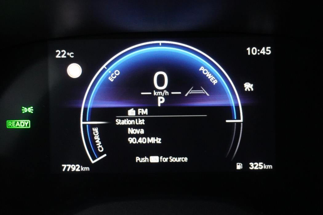 TOYOTA Yaris Cross 2025