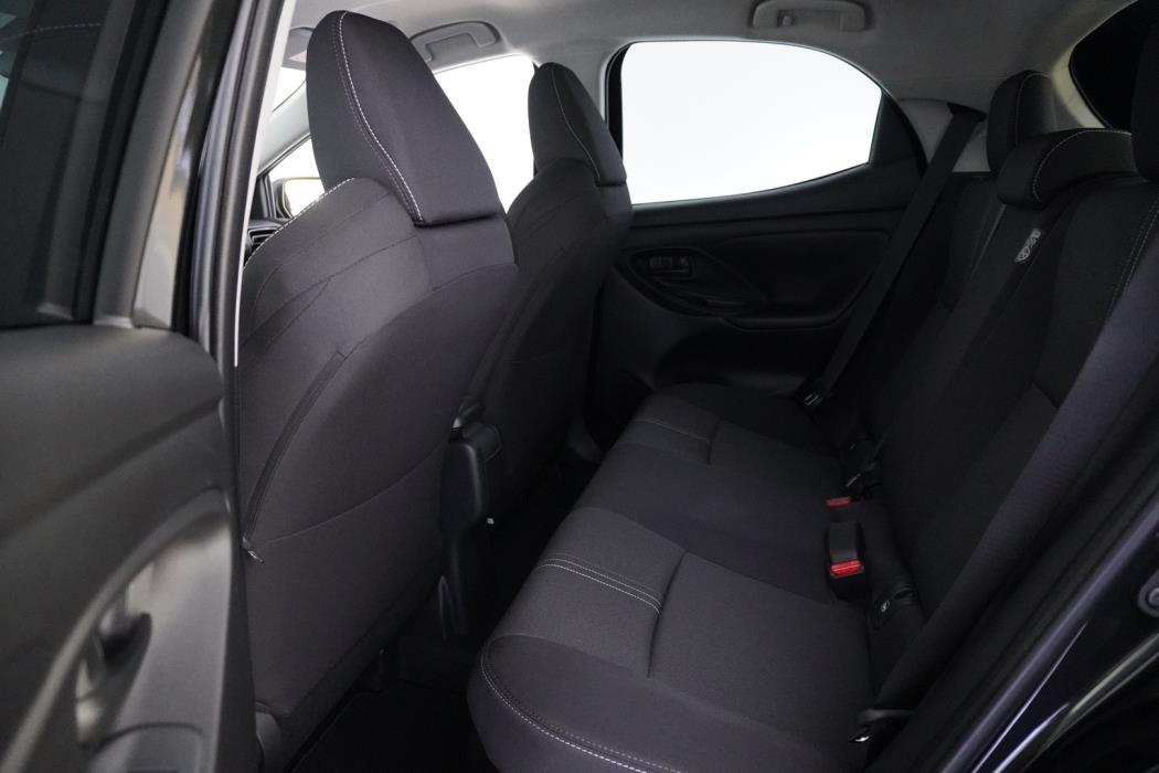 TOYOTA Yaris 2026