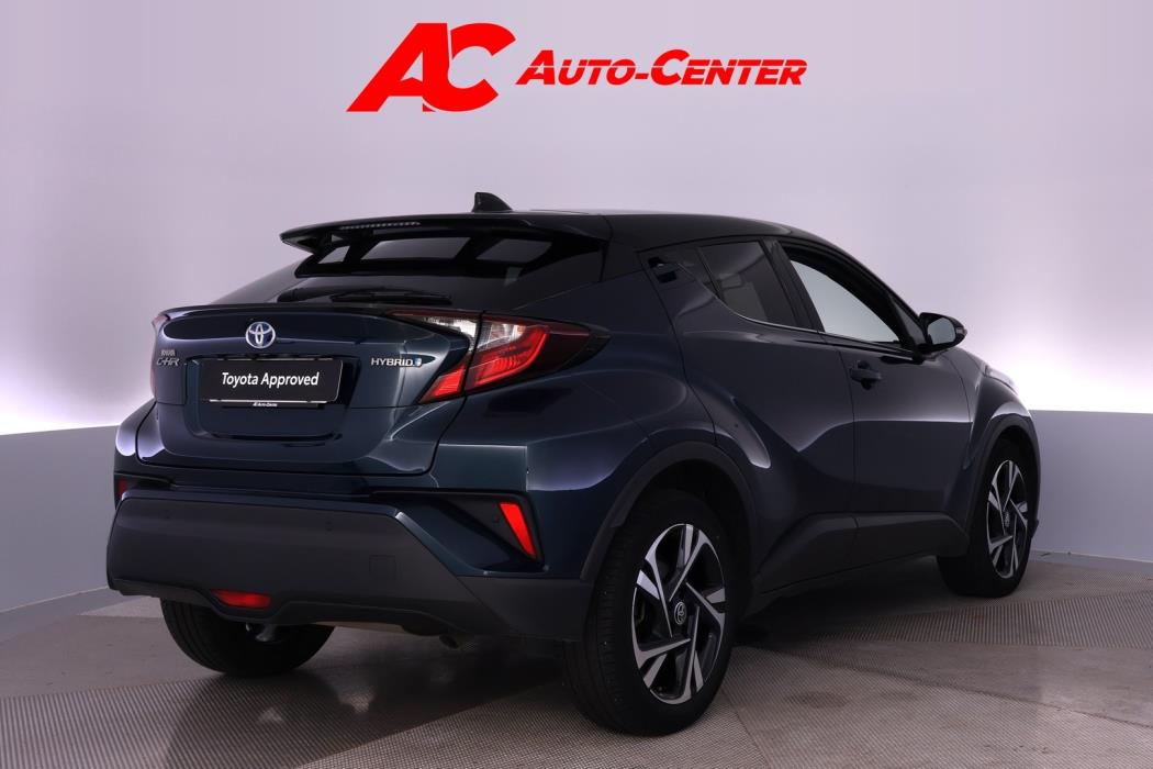 TOYOTA C-HR 2023