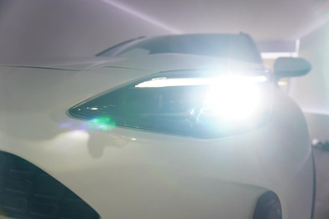 TOYOTA Yaris Cross 2025