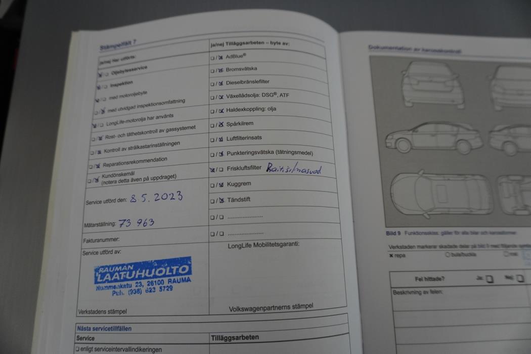 VOLKSWAGEN Polo 2015