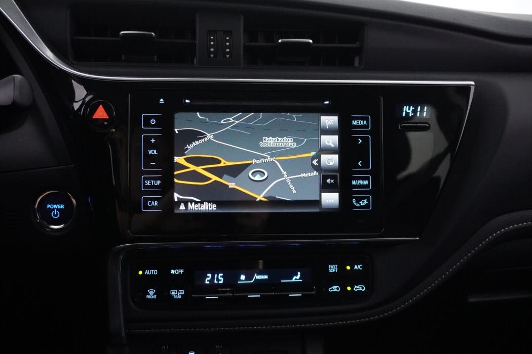 TOYOTA Auris 2018