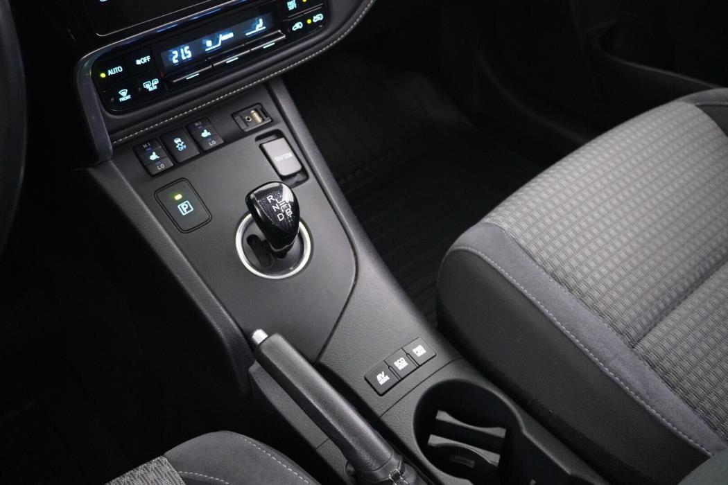 TOYOTA Auris 2018