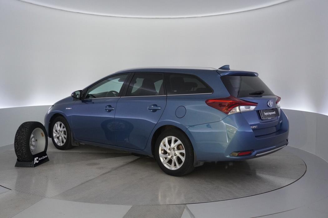 TOYOTA Auris 2018