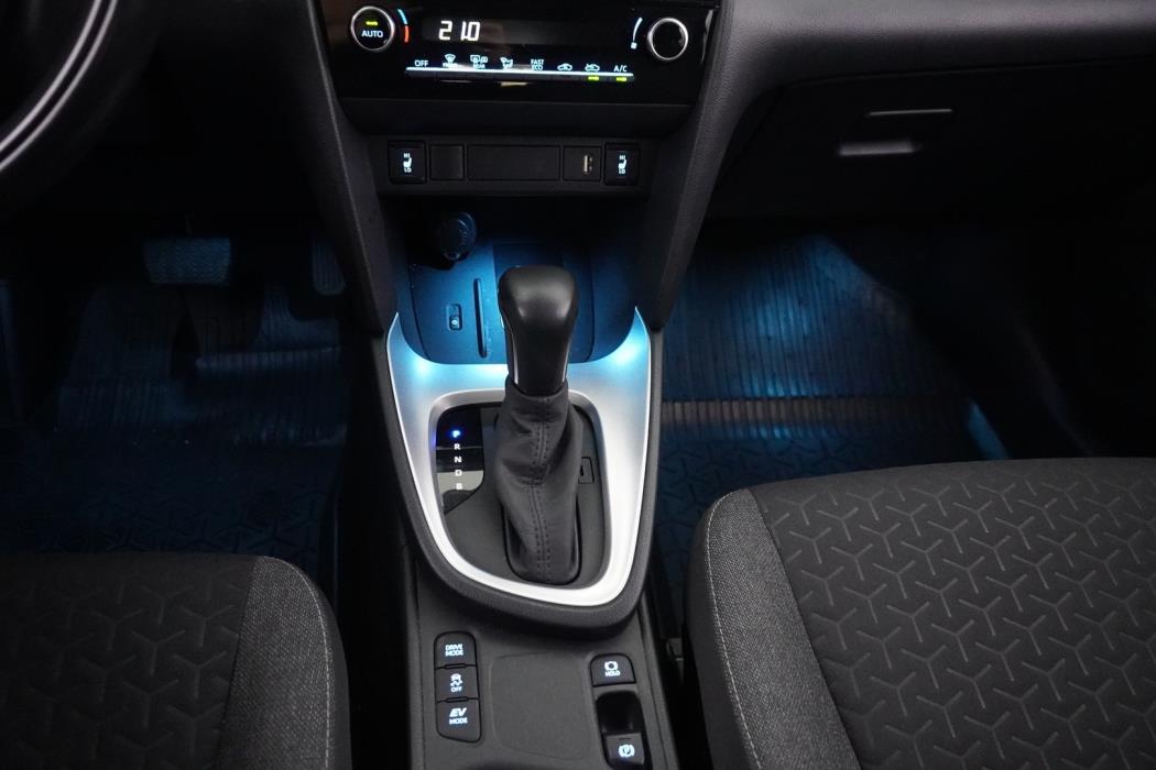 TOYOTA Yaris Cross 2022