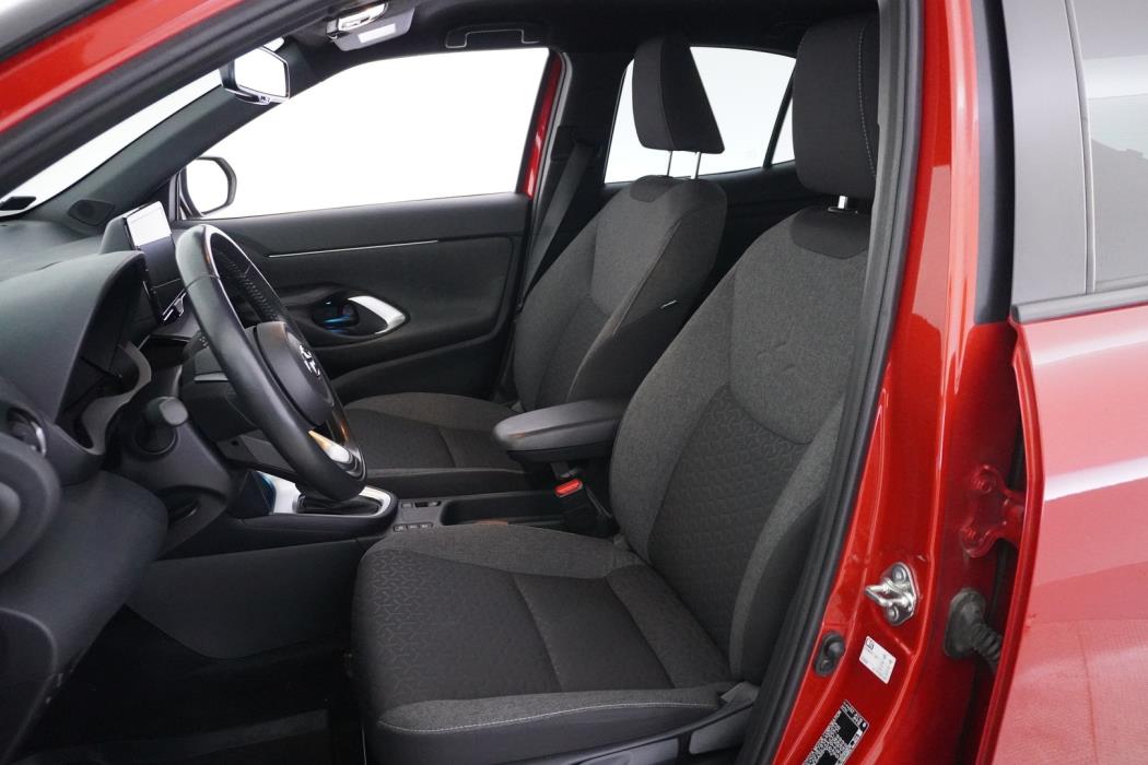 TOYOTA Yaris Cross 2022