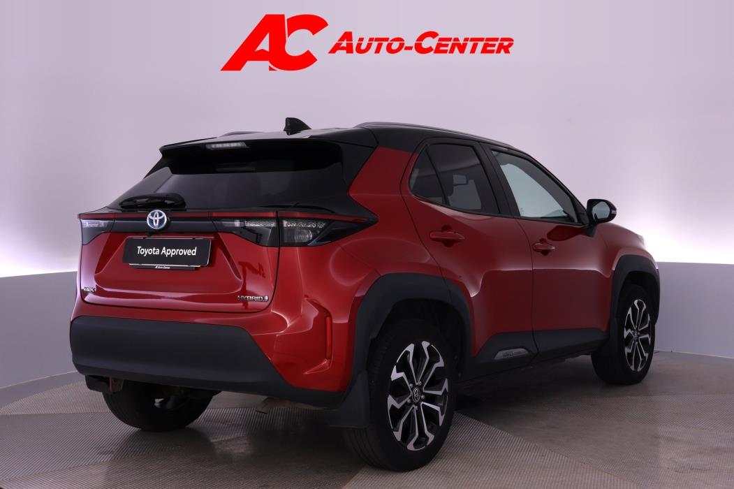 TOYOTA Yaris Cross 2022