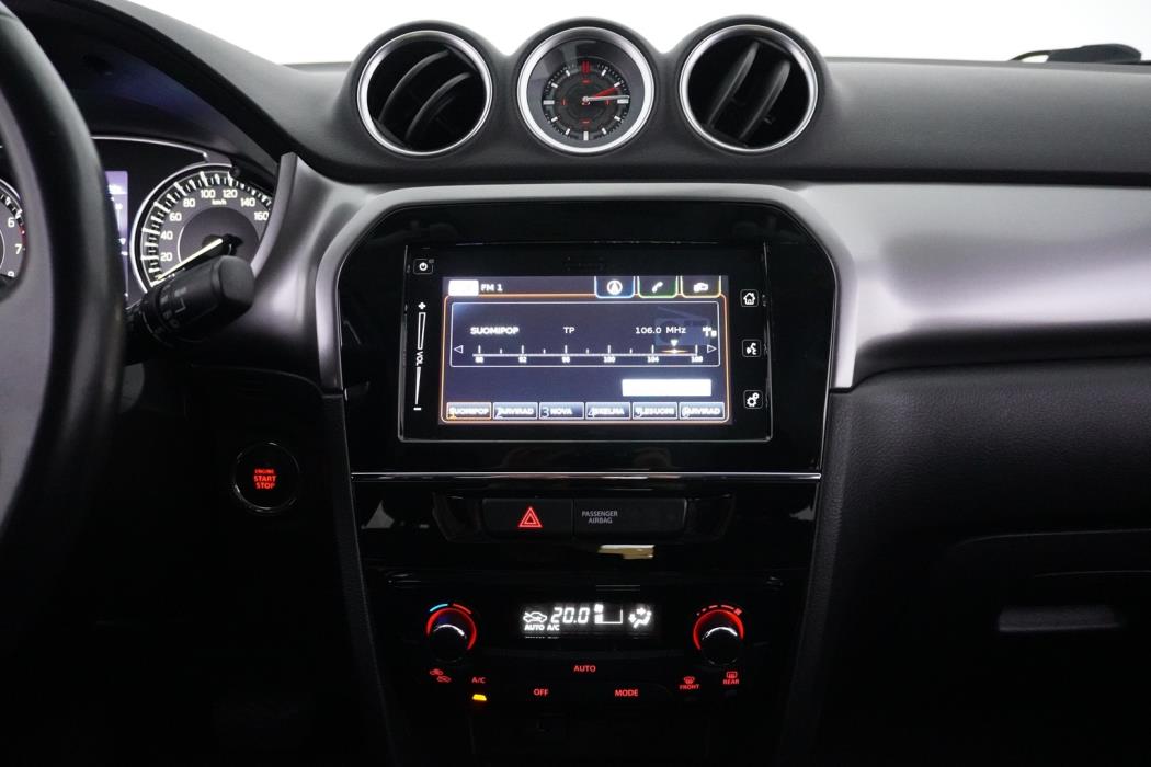 SUZUKI Vitara 2023