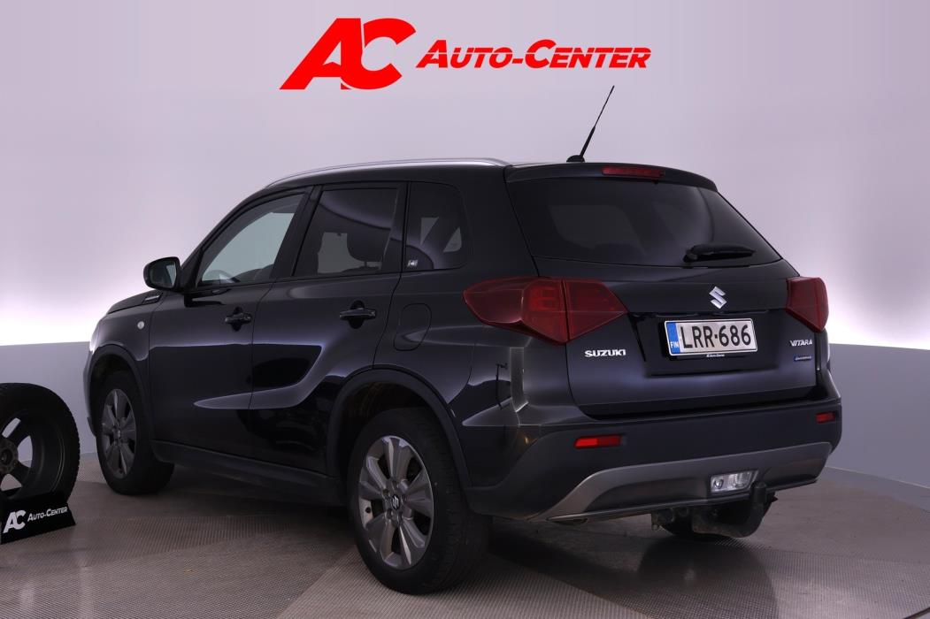 SUZUKI Vitara 2023