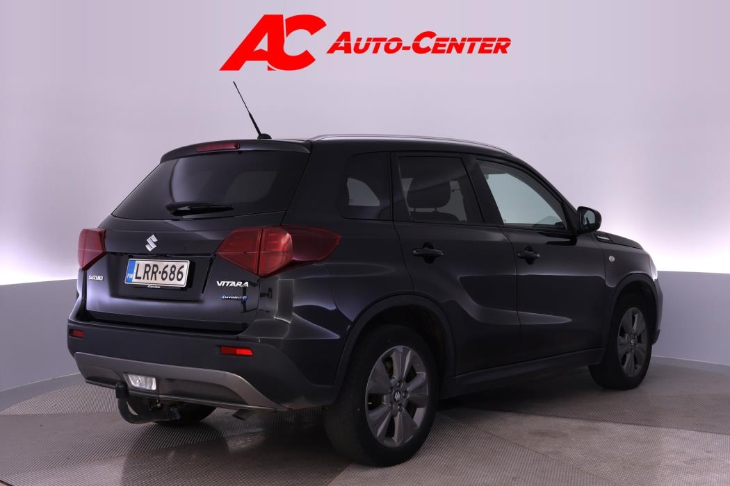 SUZUKI Vitara 2023