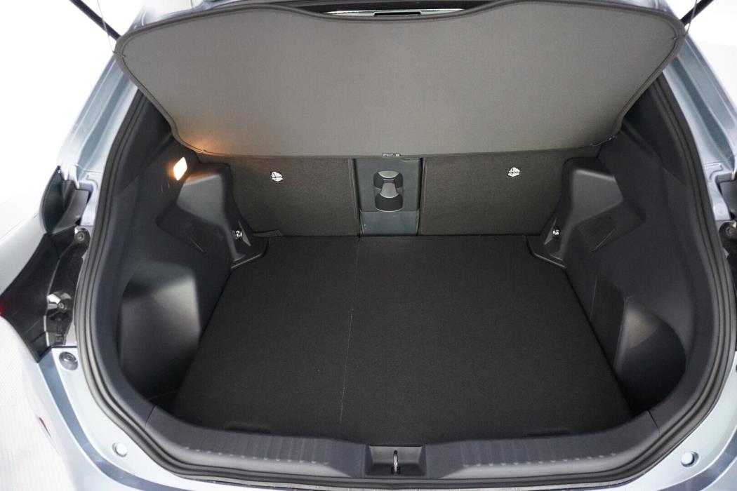 TOYOTA Yaris Cross 2026