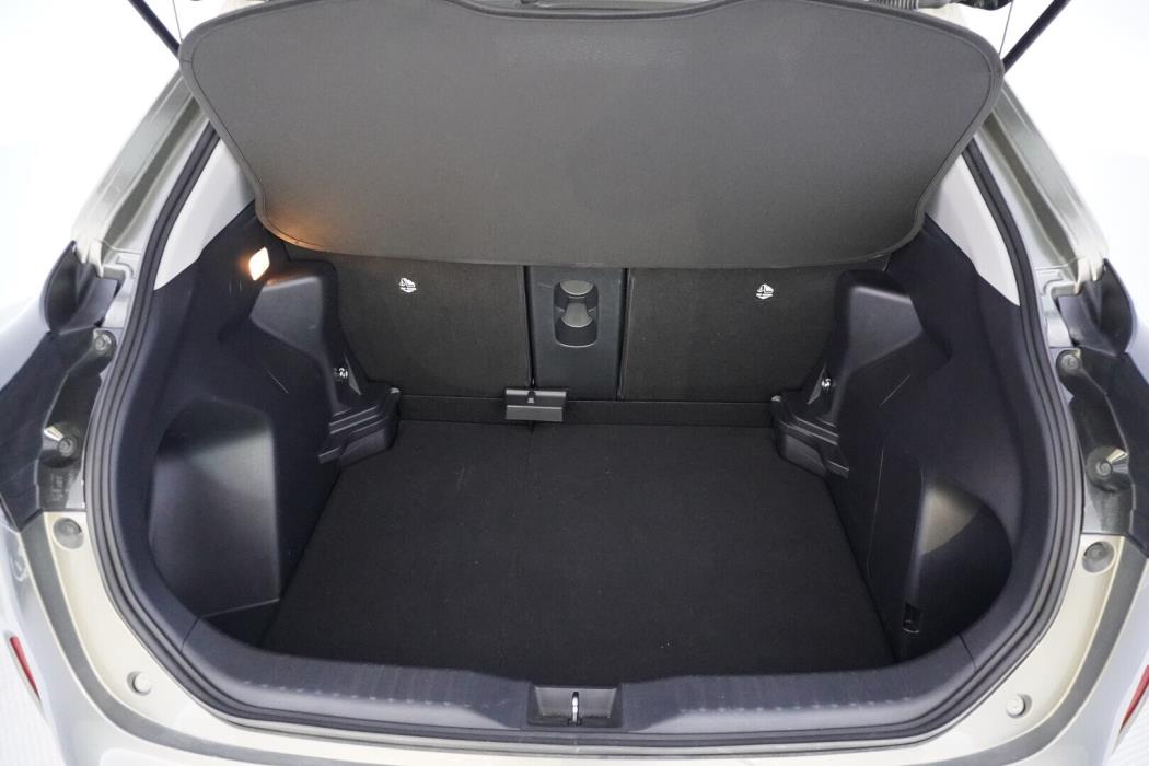 TOYOTA Yaris Cross 2023