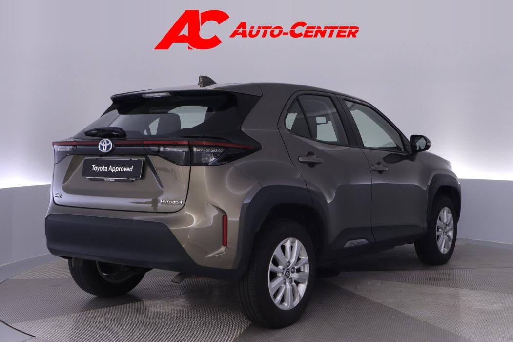 TOYOTA Yaris Cross 2023