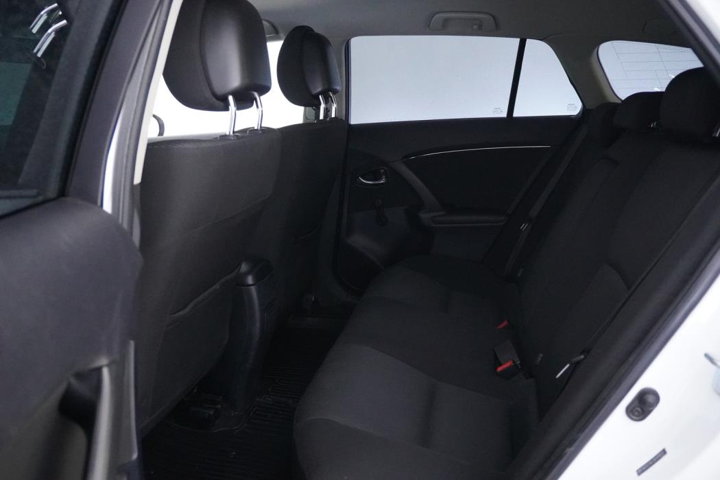 TOYOTA Avensis 2011
