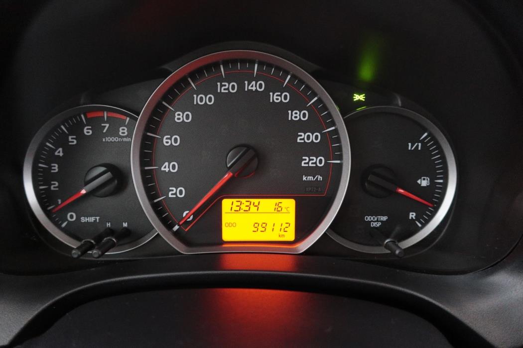 TOYOTA Yaris 2014