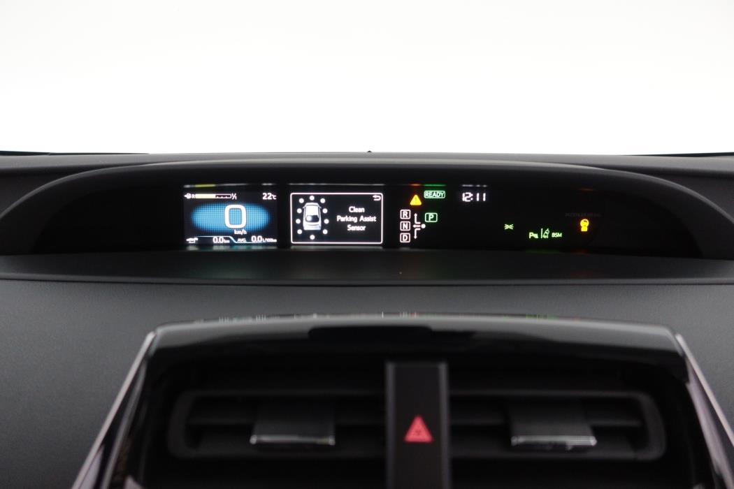 TOYOTA Prius 2017