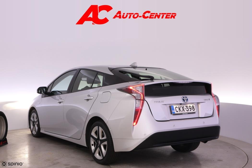 TOYOTA Prius 2017