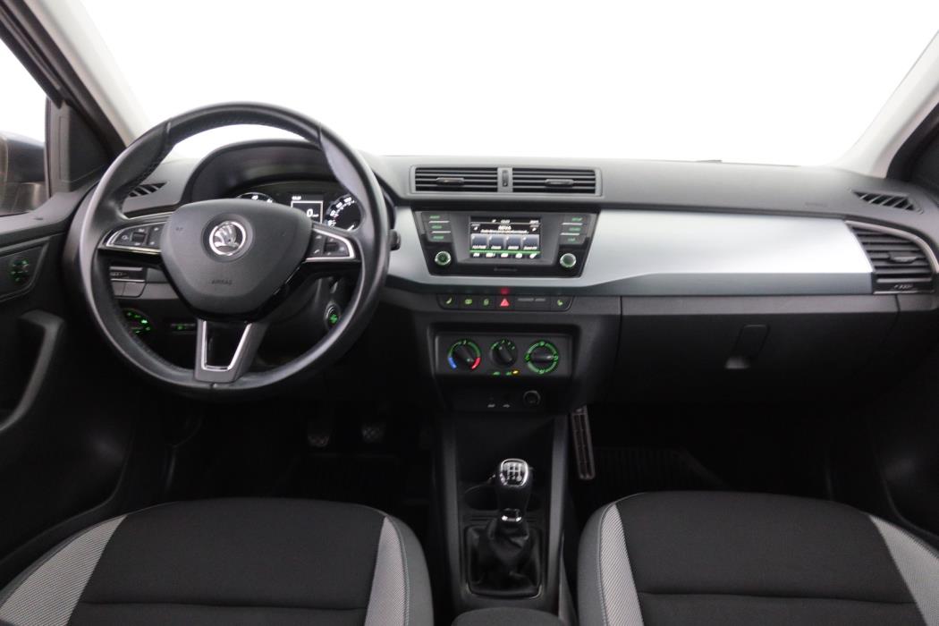 SKODA Fabia 2016
