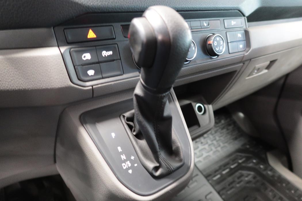 VOLKSWAGEN Crafter 2020