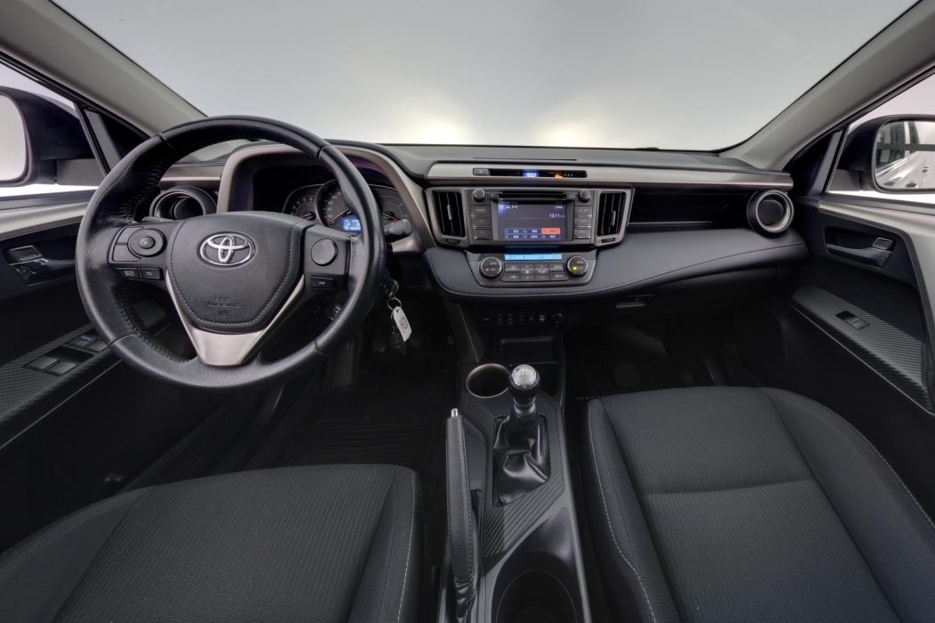TOYOTA RAV4 2013