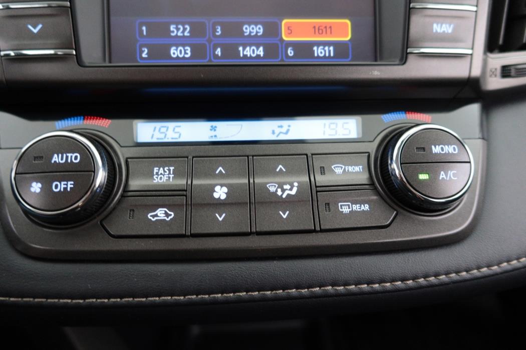 TOYOTA RAV4 2013