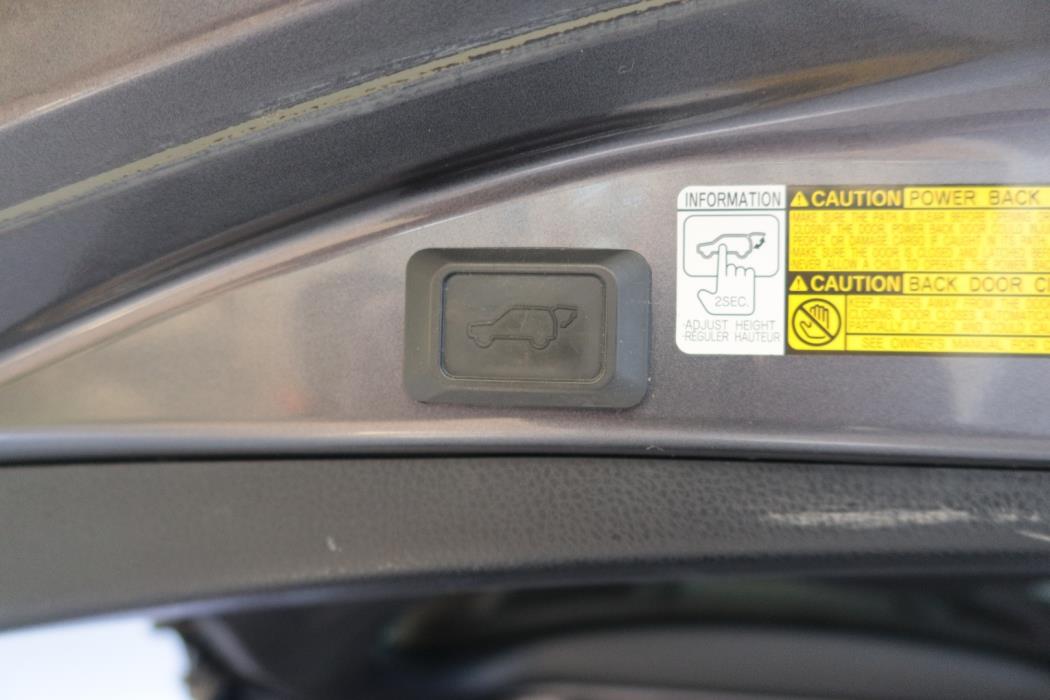 TOYOTA RAV4 2013