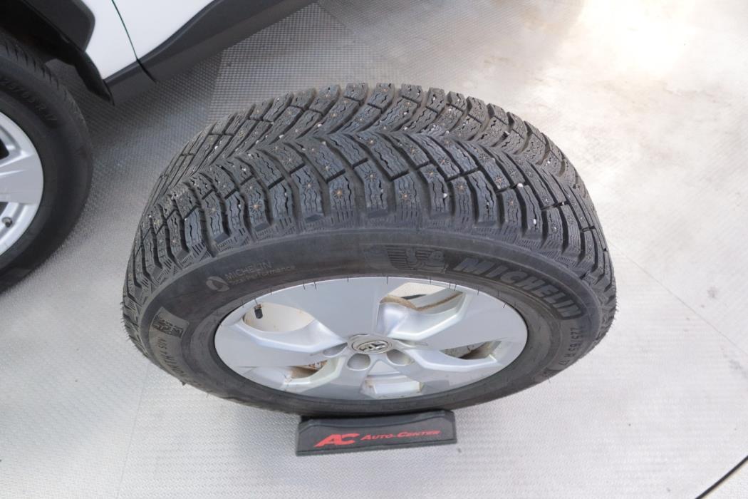 TOYOTA RAV4 2019