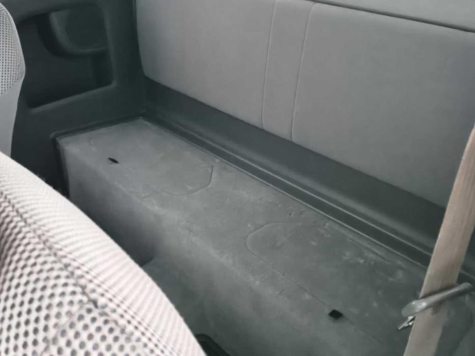 TOYOTA Hilux 2011