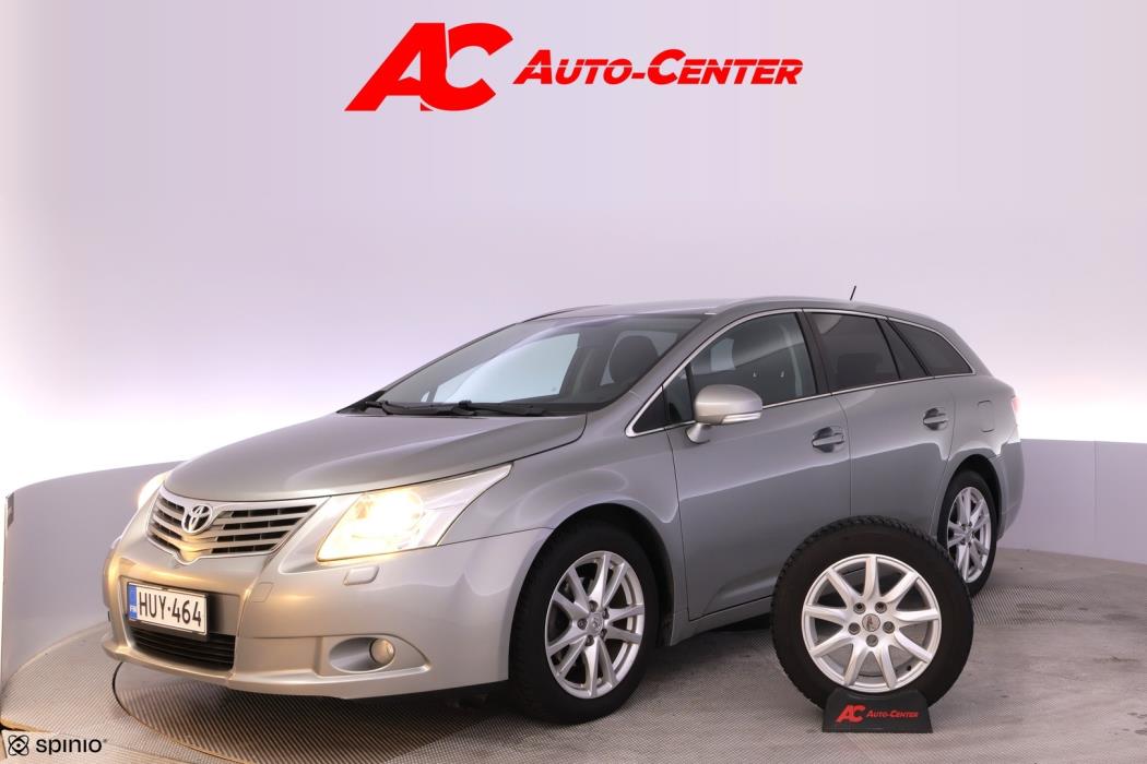 TOYOTA Avensis 2011