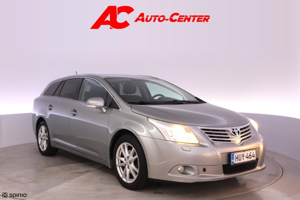 TOYOTA Avensis 2011
