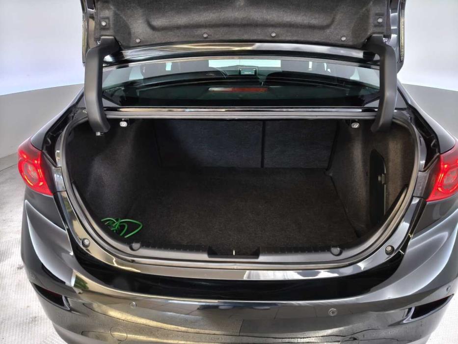 MAZDA Mazda3 2016