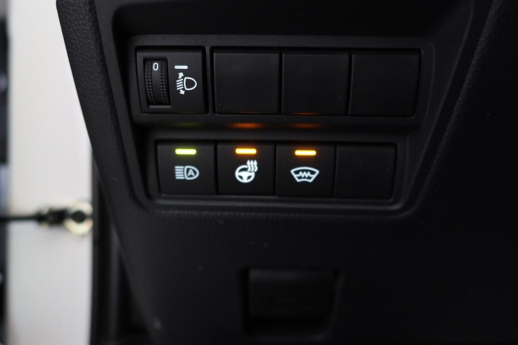 TOYOTA Yaris Cross 2025