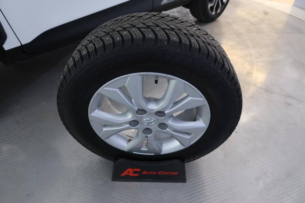 TOYOTA Yaris Cross 2025