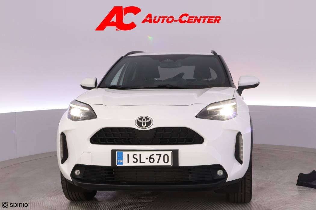 TOYOTA Yaris Cross 2025