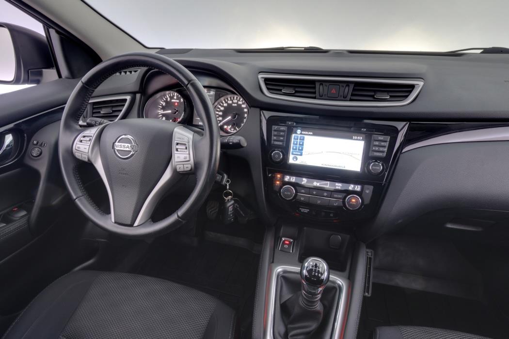 NISSAN Qashqai 2016