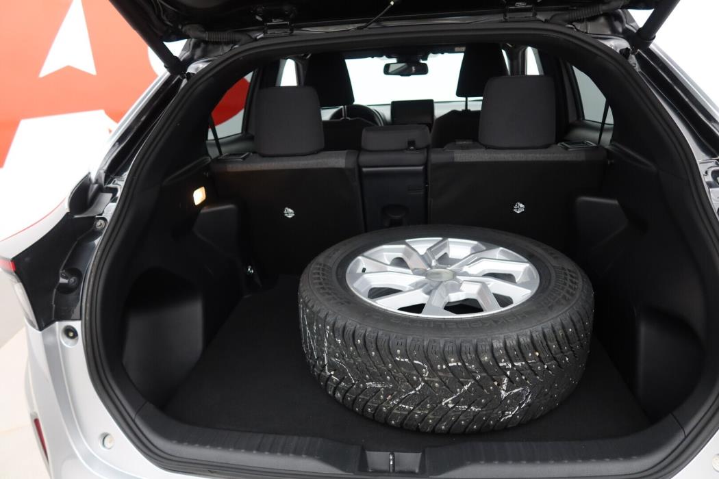 TOYOTA Yaris Cross 2023